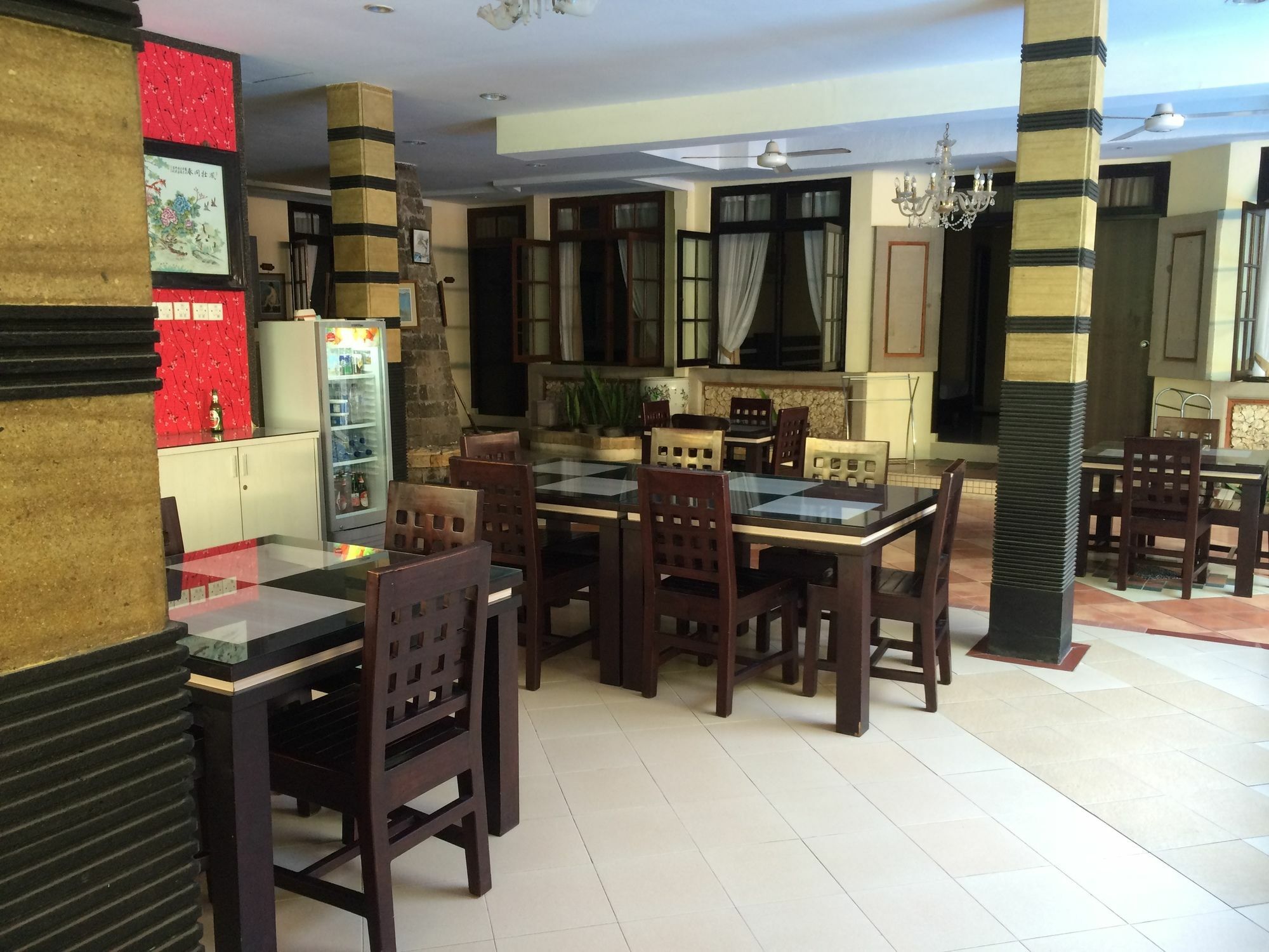 Sri Ratu Hotel Legian Exteriör bild