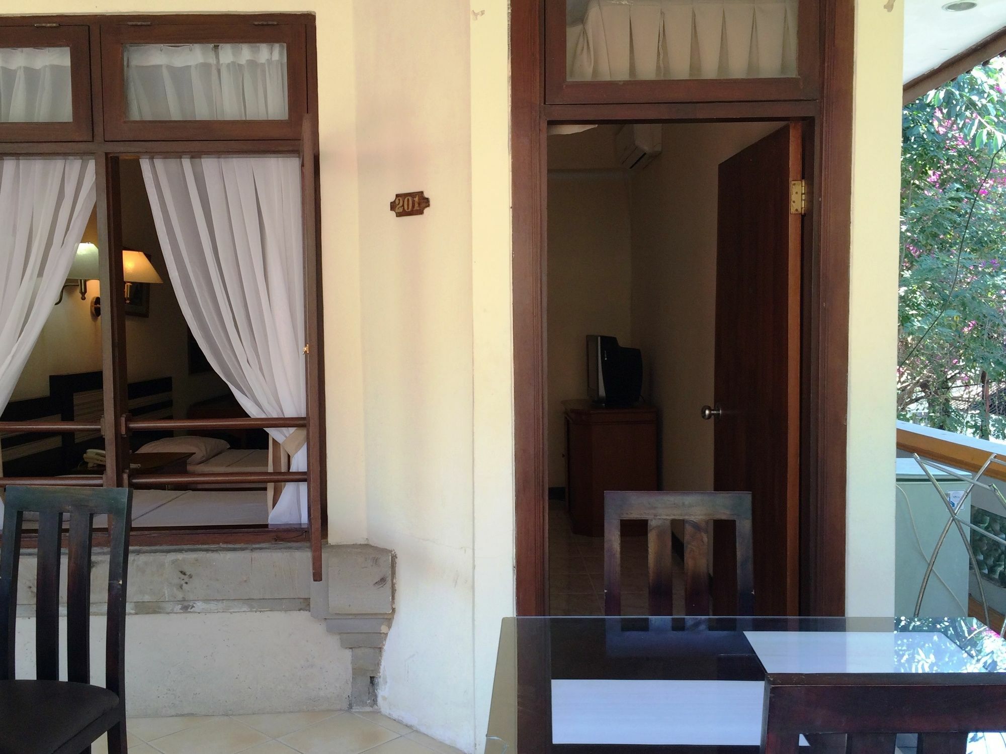 Sri Ratu Hotel Legian Exteriör bild