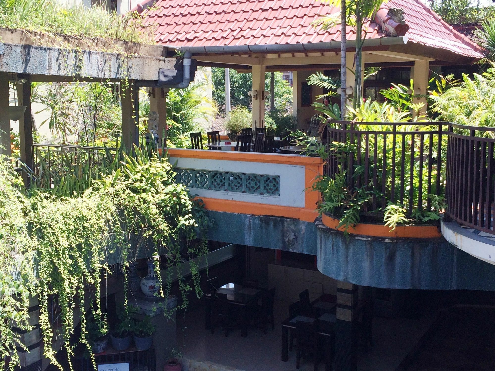 Sri Ratu Hotel Legian Exteriör bild